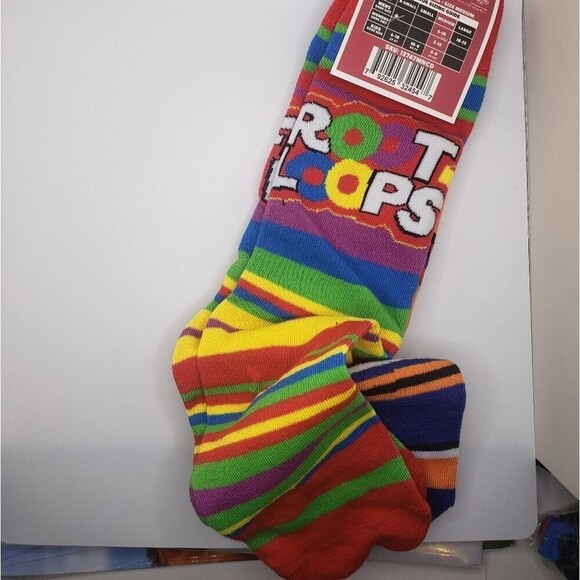 𝅺kellogs socks cereal Tony the tiger fruit loops socks - Picture 4 of 5